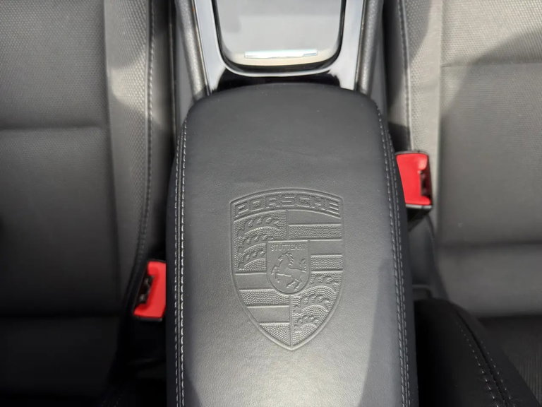 Porsche 718 Boxster T