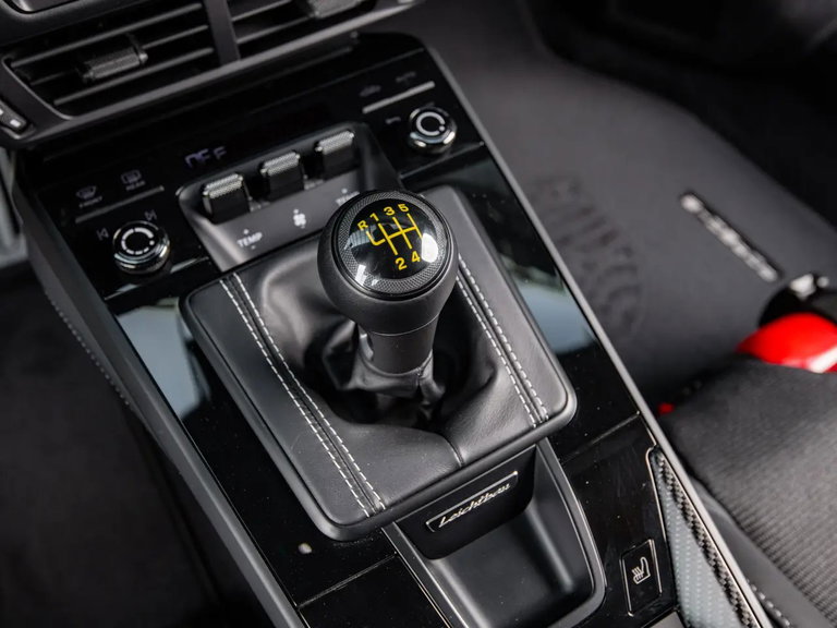 Porsche 992.2 GT3 Touring