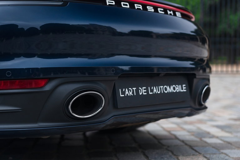 Porsche 992 Carrera 4S