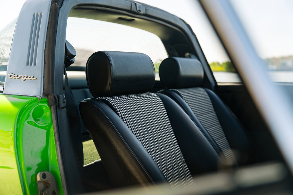 Porsche 911 S (F-Modell)