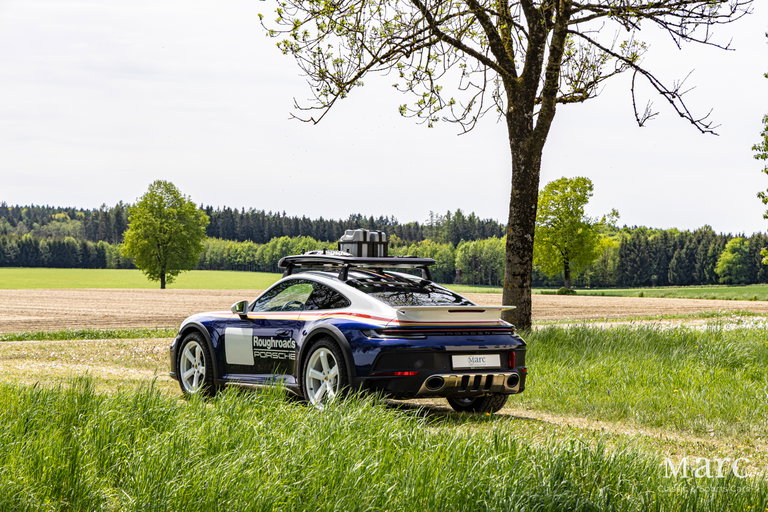 Porsche 911 Dakar