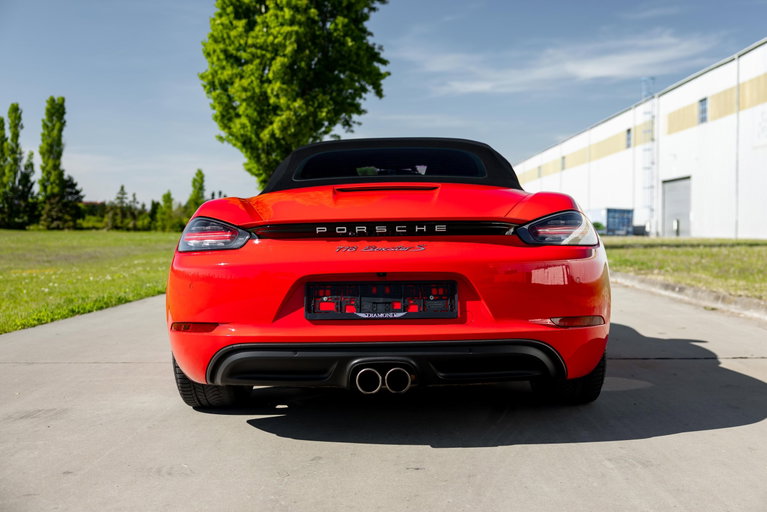 Porsche 718 Boxster S