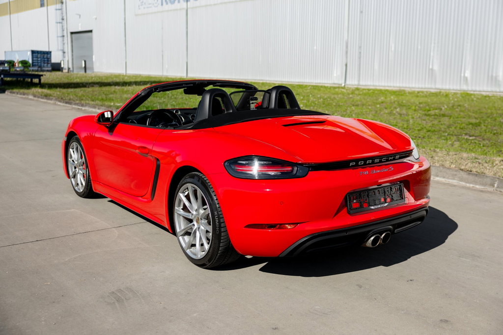 Porsche 718 Boxster S