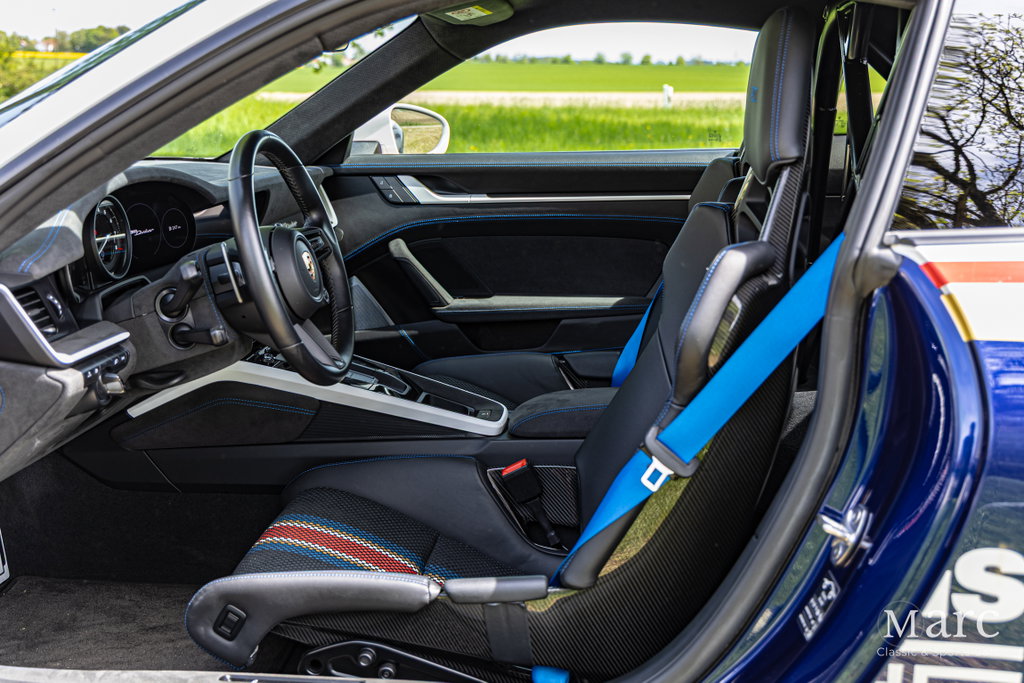 Porsche 911 Dakar