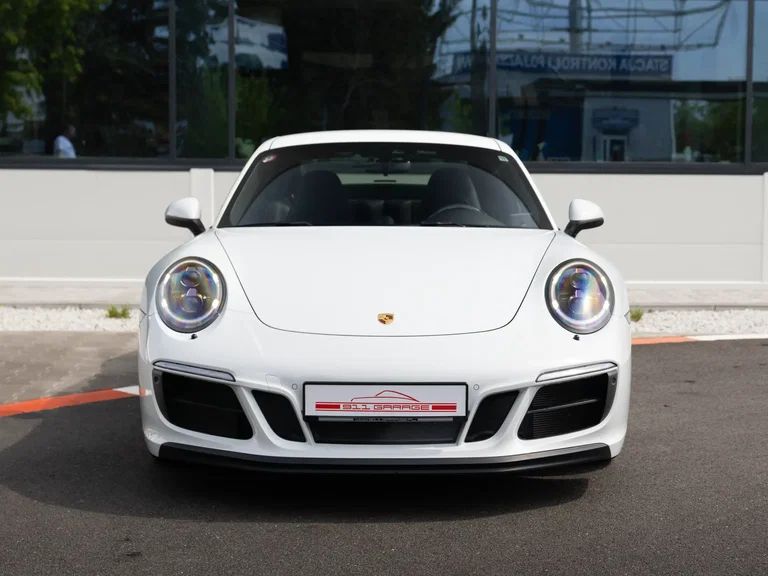 Porsche 991.2 Carrera 4 GTS