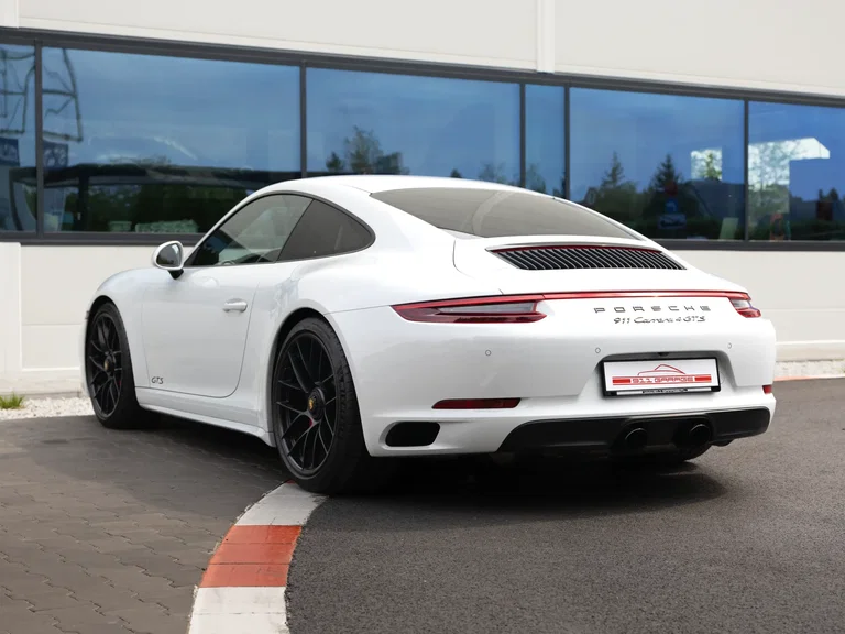 Porsche 991.2 Carrera 4 GTS