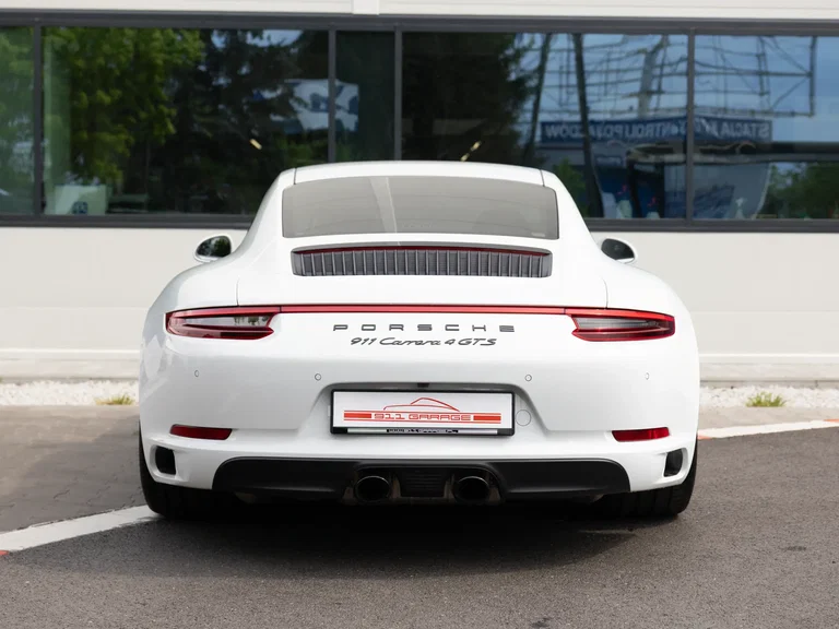 Porsche 991.2 Carrera 4 GTS