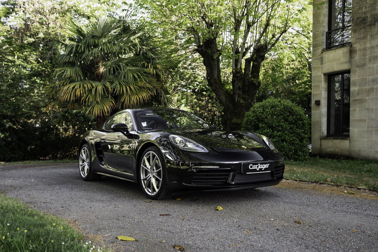 Porsche 718 Cayman