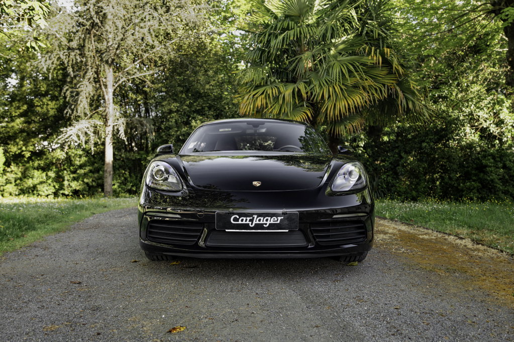 Porsche 718 Cayman
