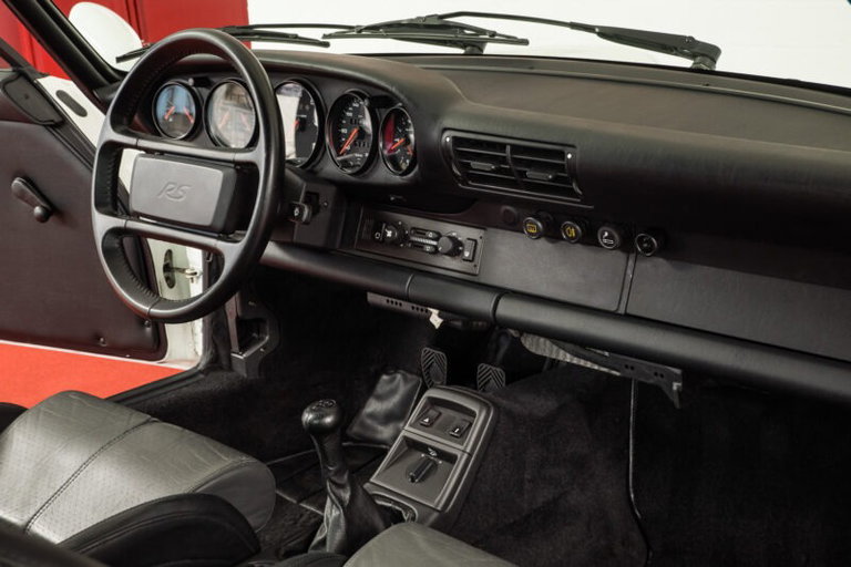 Porsche 964 Carrera RS
