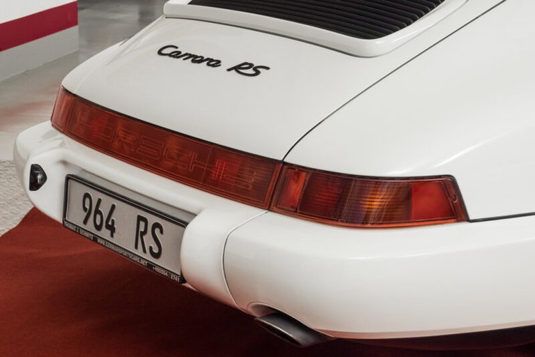 Porsche 964 Carrera RS