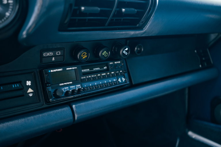 Porsche 911 Carrera 3.2 WTL