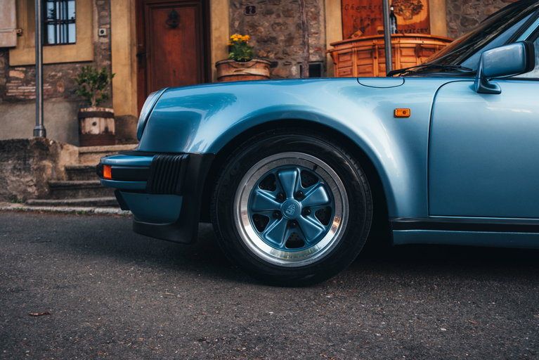 Porsche 911 Carrera 3.2 WTL