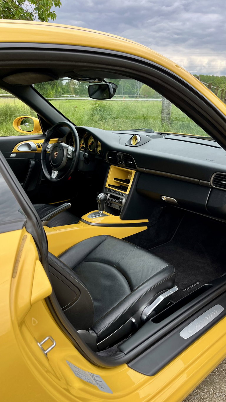 Porsche 997 Carrera