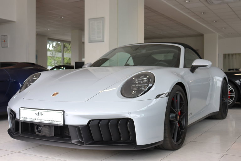 Porsche 992.2 Carrera 4 GTS