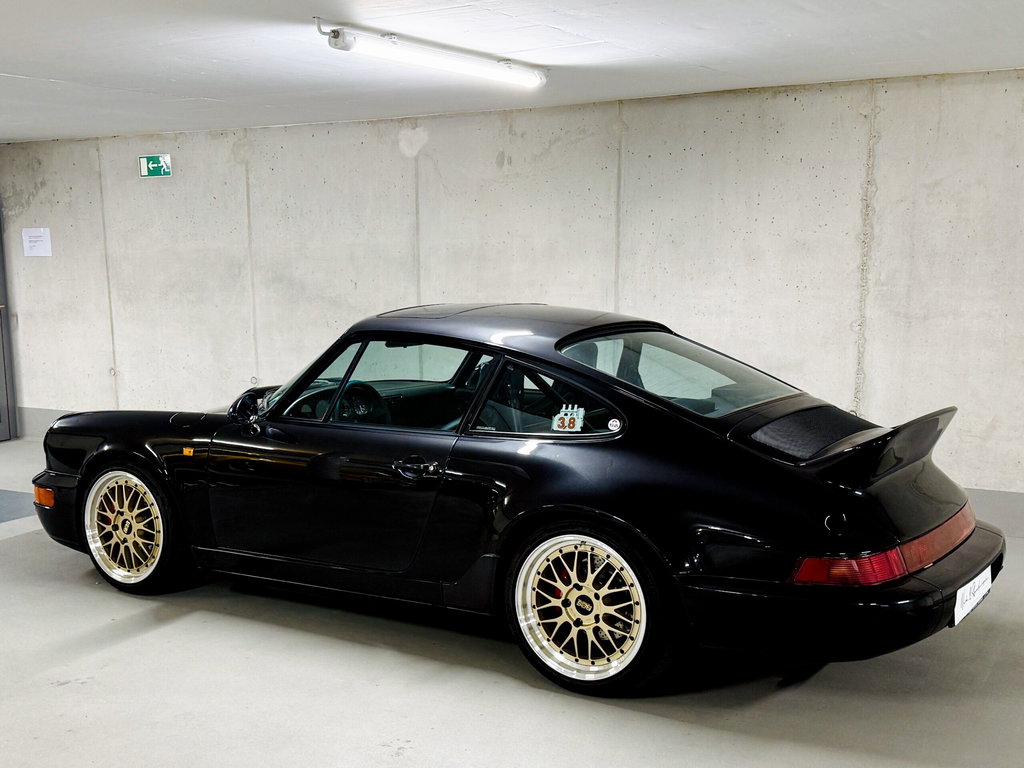 Porsche 964 Carrera 4