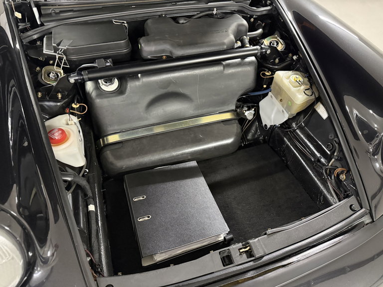 Porsche 964 Carrera 4