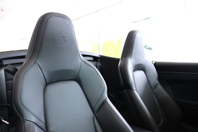 Porsche 992.2 Carrera 4 GTS