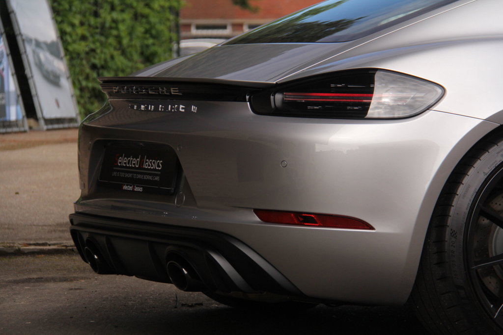 Porsche 718 Cayman GTS 4.0