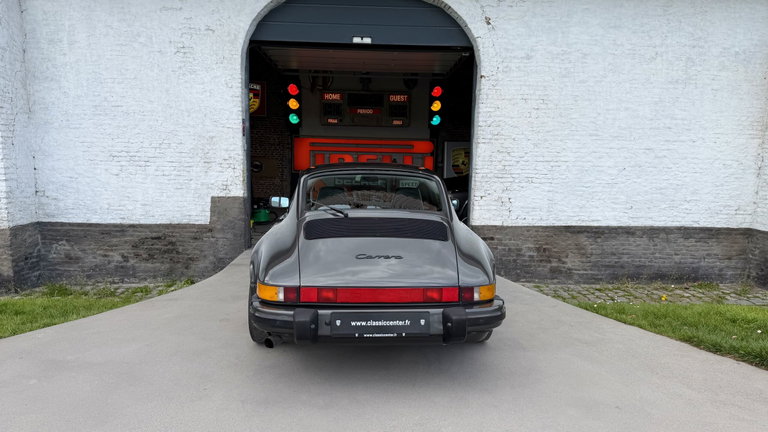 Porsche 911 Carrera 3.2