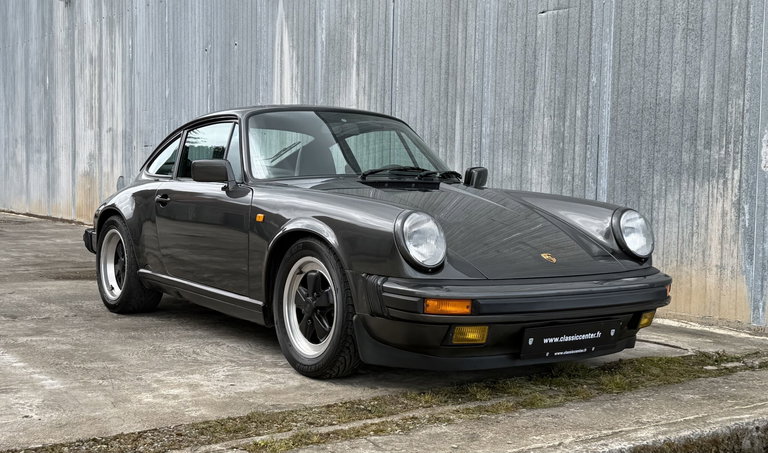 Porsche 911 Carrera 3.2
