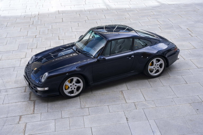 Porsche 993 Carrera 4S