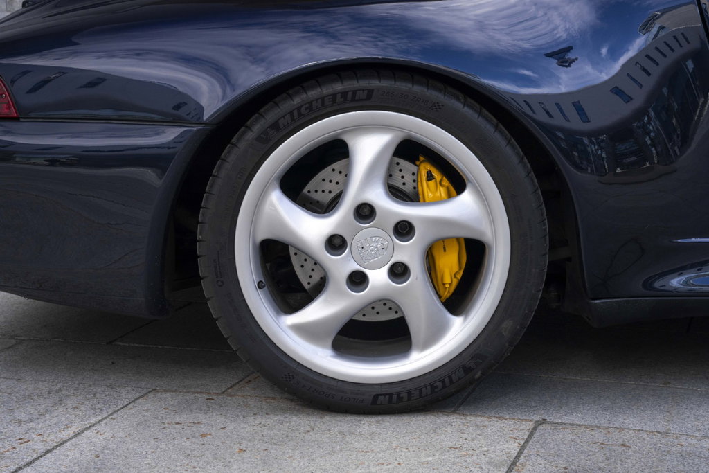 Porsche 993 Carrera 4S