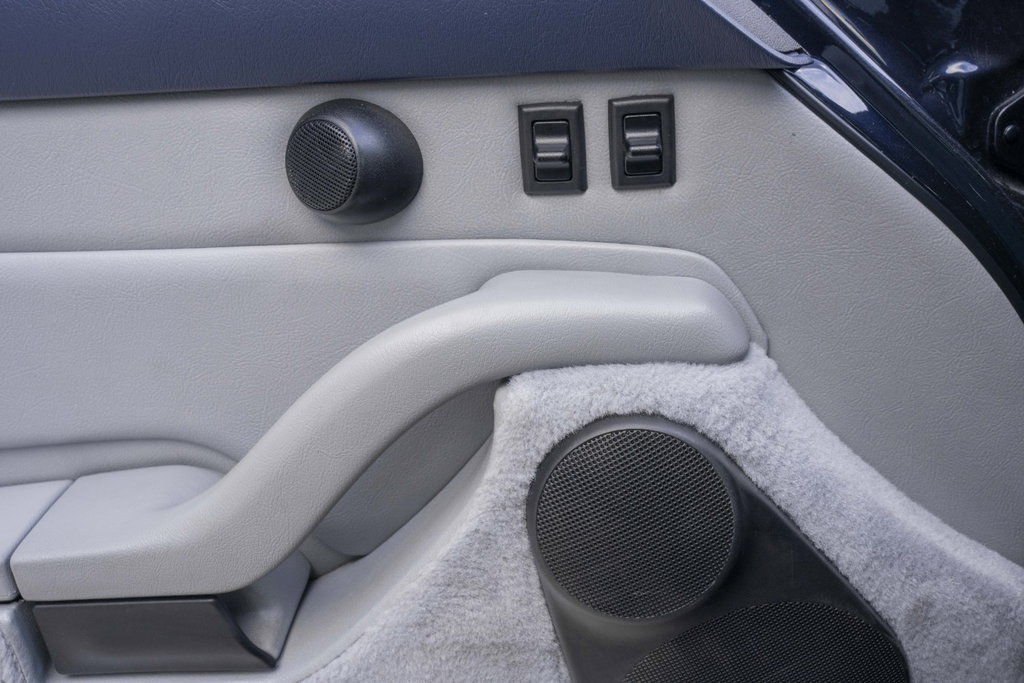 Porsche 993 Carrera 4S