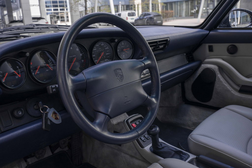 Porsche 993 Carrera 4S