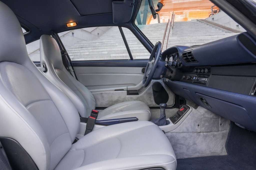 Porsche 993 Carrera 4S