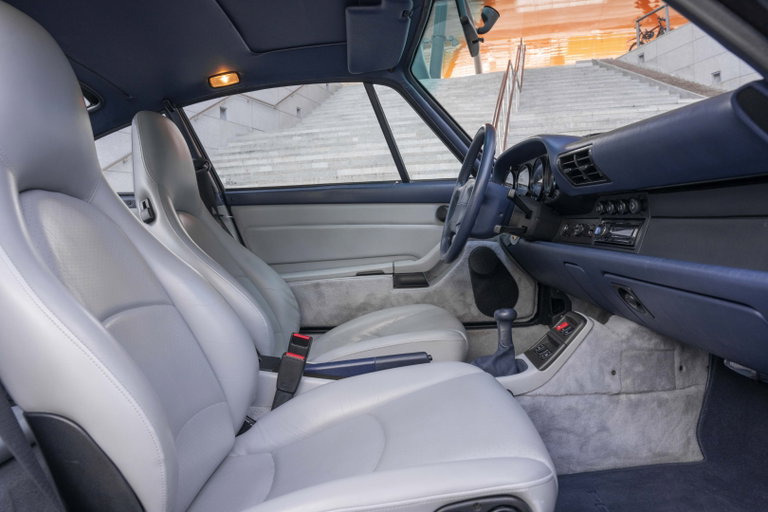 Porsche 993 Carrera 4S