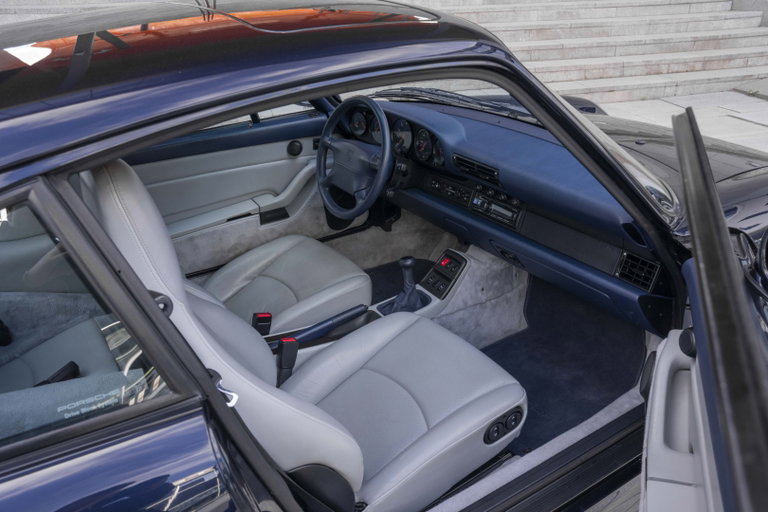 Porsche 993 Carrera 4S