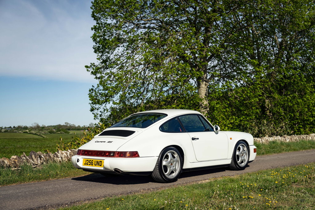 Porsche 964 Carrera RS