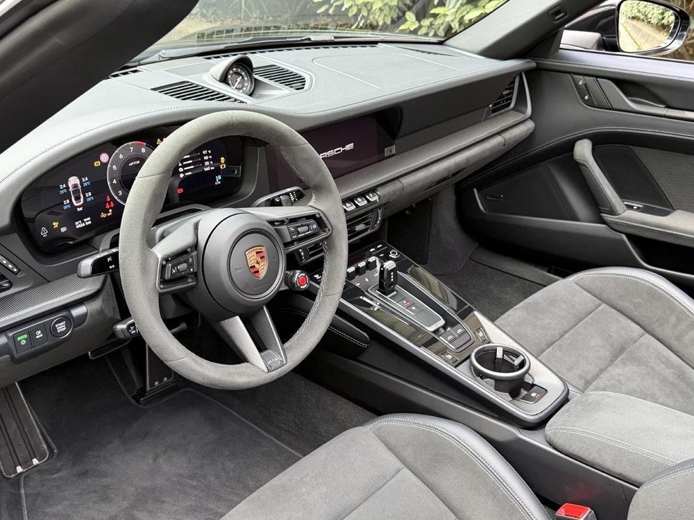 Porsche 992.2 Targa 4 GTS