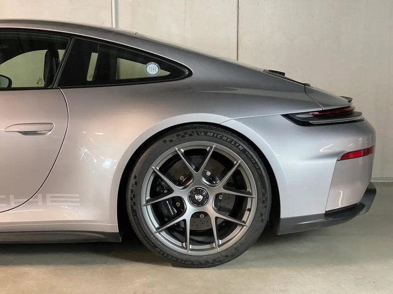 Porsche 992.2 GT3 Touring