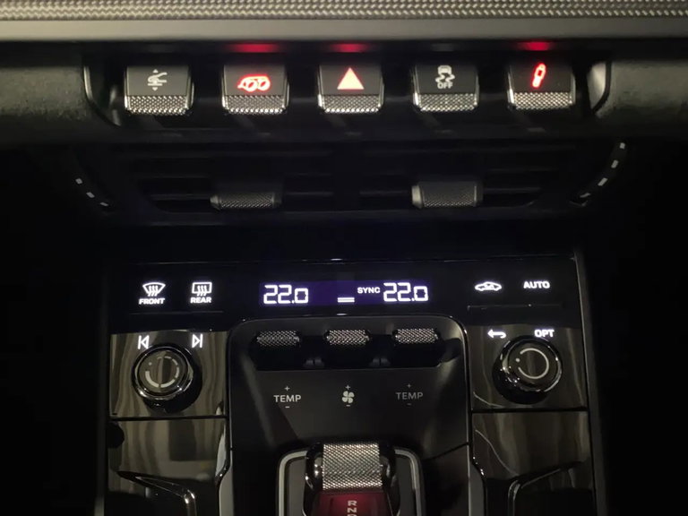 Porsche 992.2 Carrera GTS