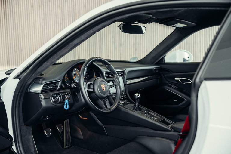 Porsche 991.2 GT3 Touring