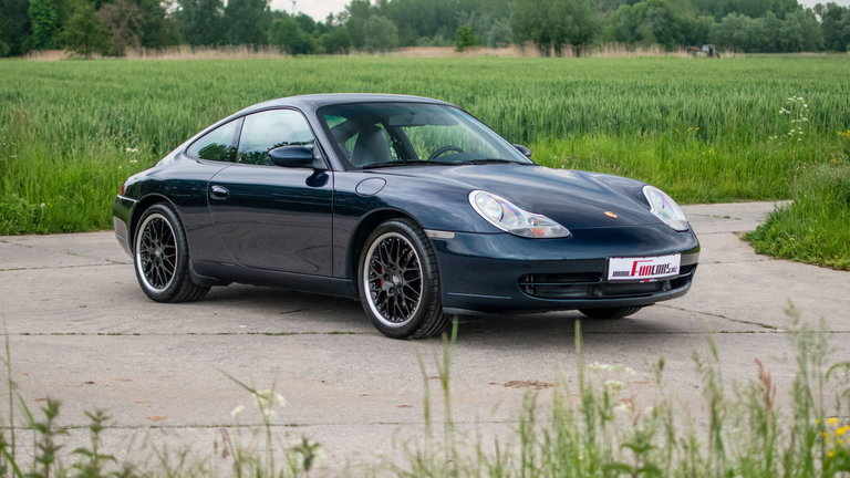 Porsche 996 Carrera