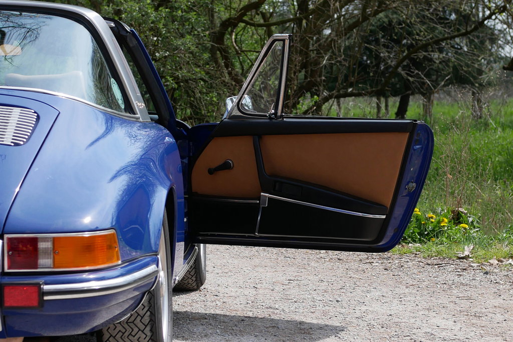 Porsche 911 T