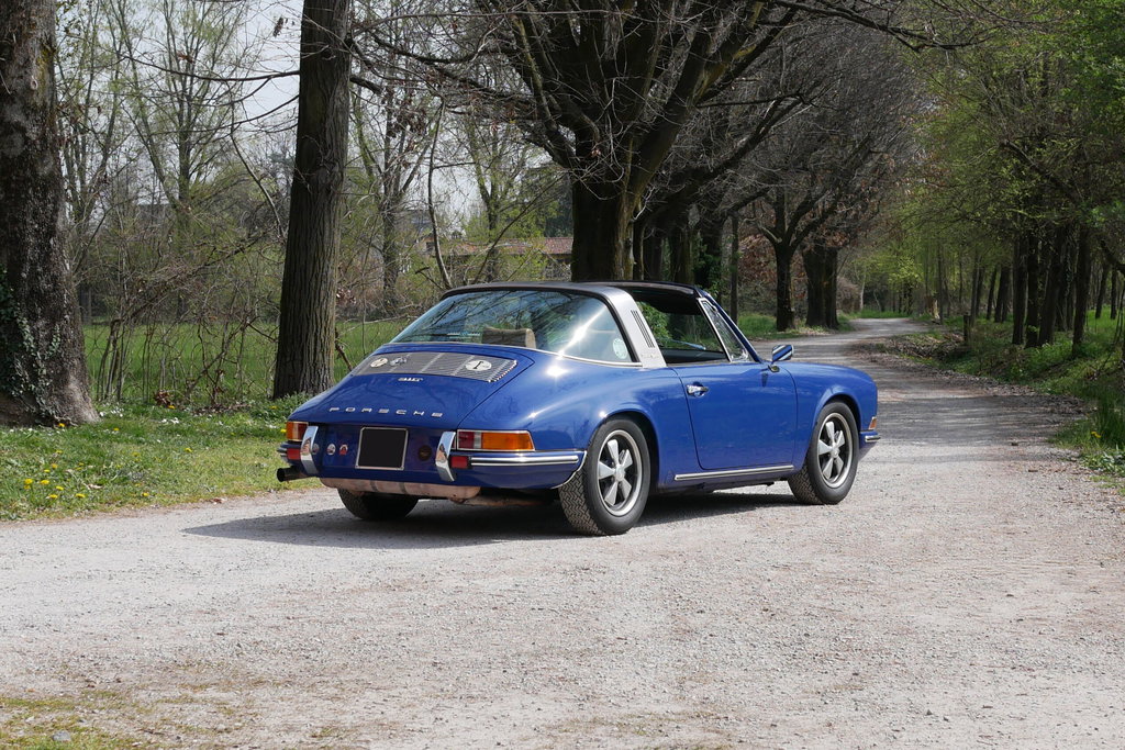 Porsche 911 T