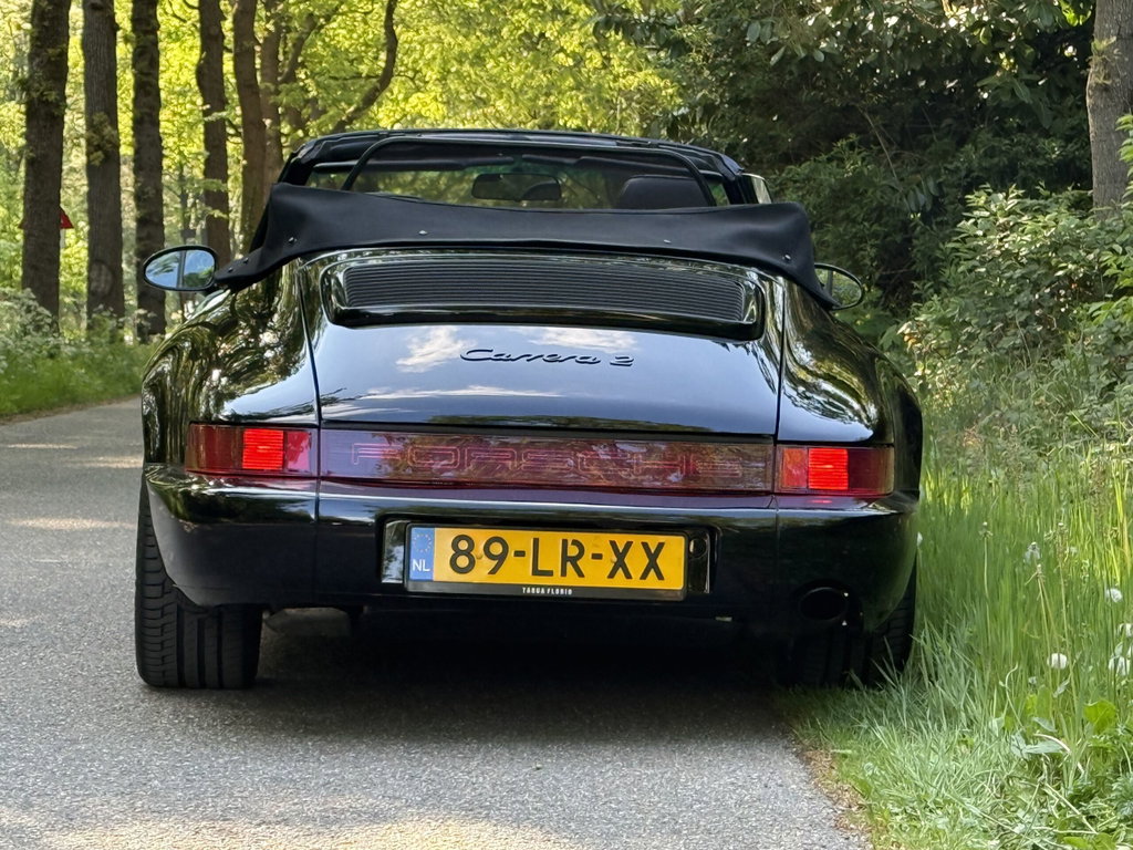 Porsche 964 Carrera 2