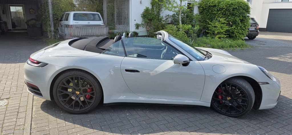 Porsche 992 Carrera S