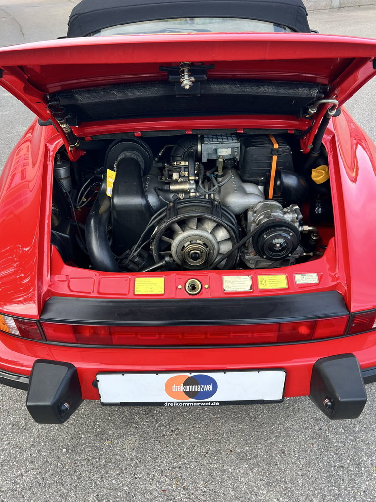 Porsche 911 Carrera 3.2