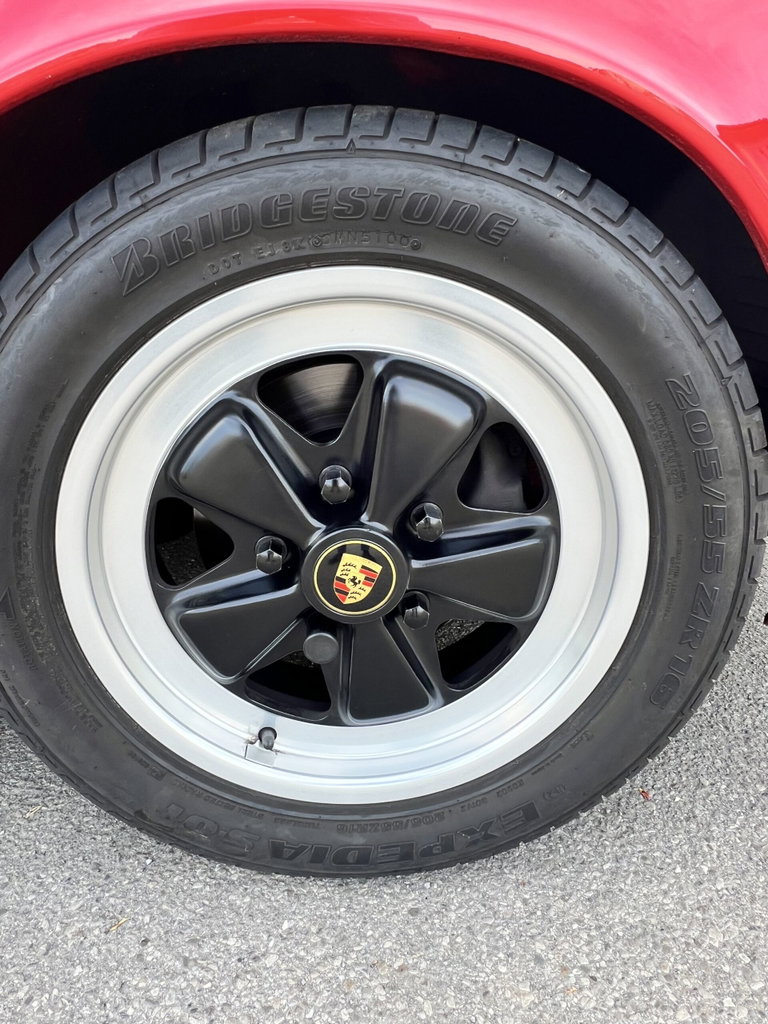 Porsche 911 Carrera 3.2