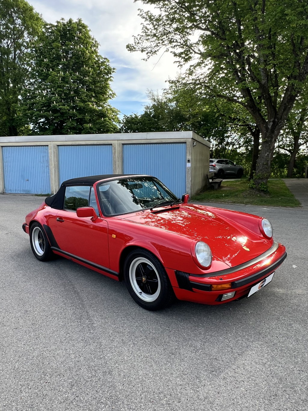Porsche 911 Carrera 3.2