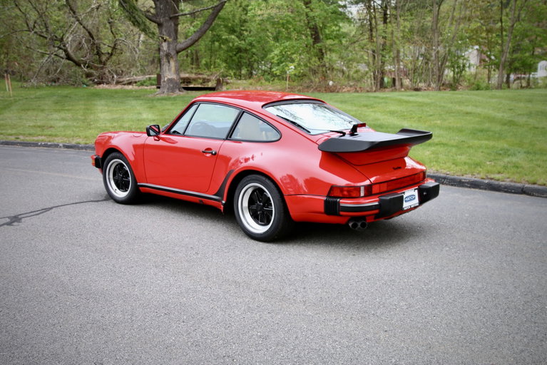 Porsche 911 Turbo 3.3 (US)