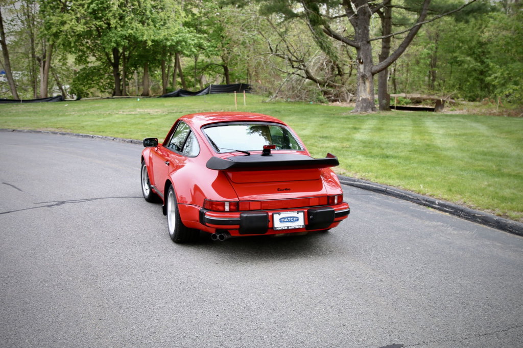 Porsche 911 Turbo 3.3 (US)