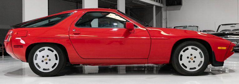 Porsche 928 S