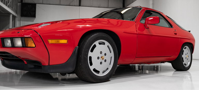 Porsche 928 S