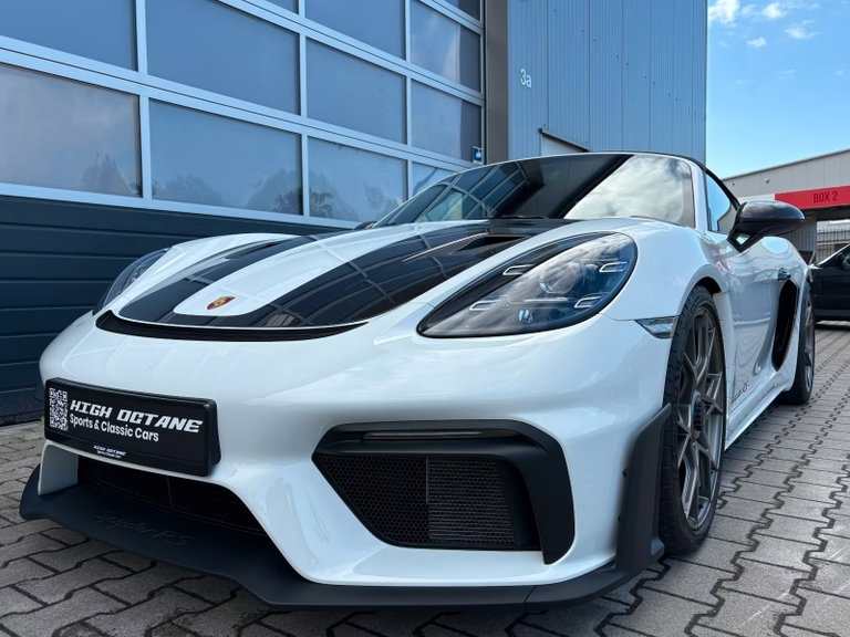 Porsche 718 Spyder RS